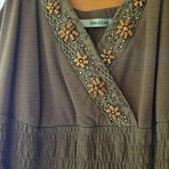 Vintage Army Green Midi Dress with wooden accents, size small - Picture 6 of 6